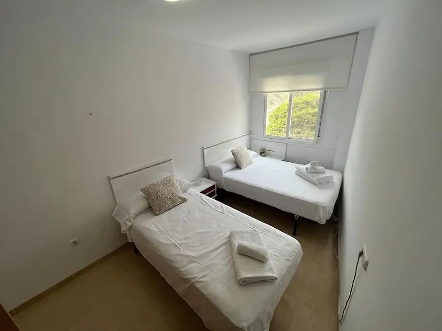 Apartamento A Pie De Playa Con Vistas Al Mar. Sorvilán