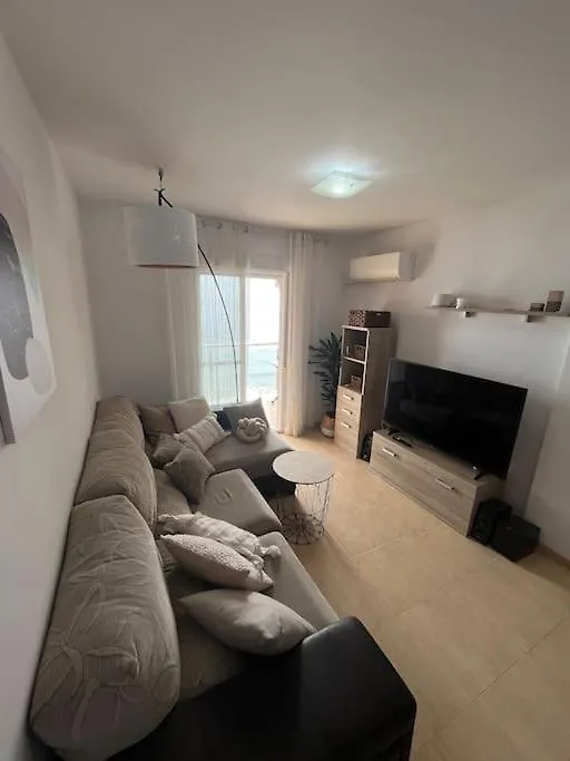 Apartamento A Pie De Playa Con Vistas Al Mar. Sorvilán España